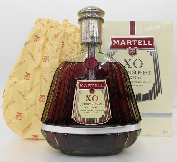 MARTELL マーテル XO コルドンスプリーム 700ml｜ウイスキー、ブランデー、ワインなどお酒の買取|買取センター.com